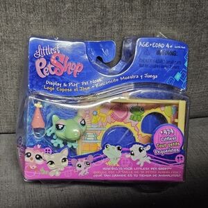 New Littlest Pet Shop Play Set